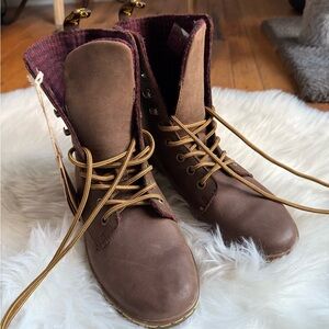 Dr. Marten Tehani brown leather boots nwt size 5.5